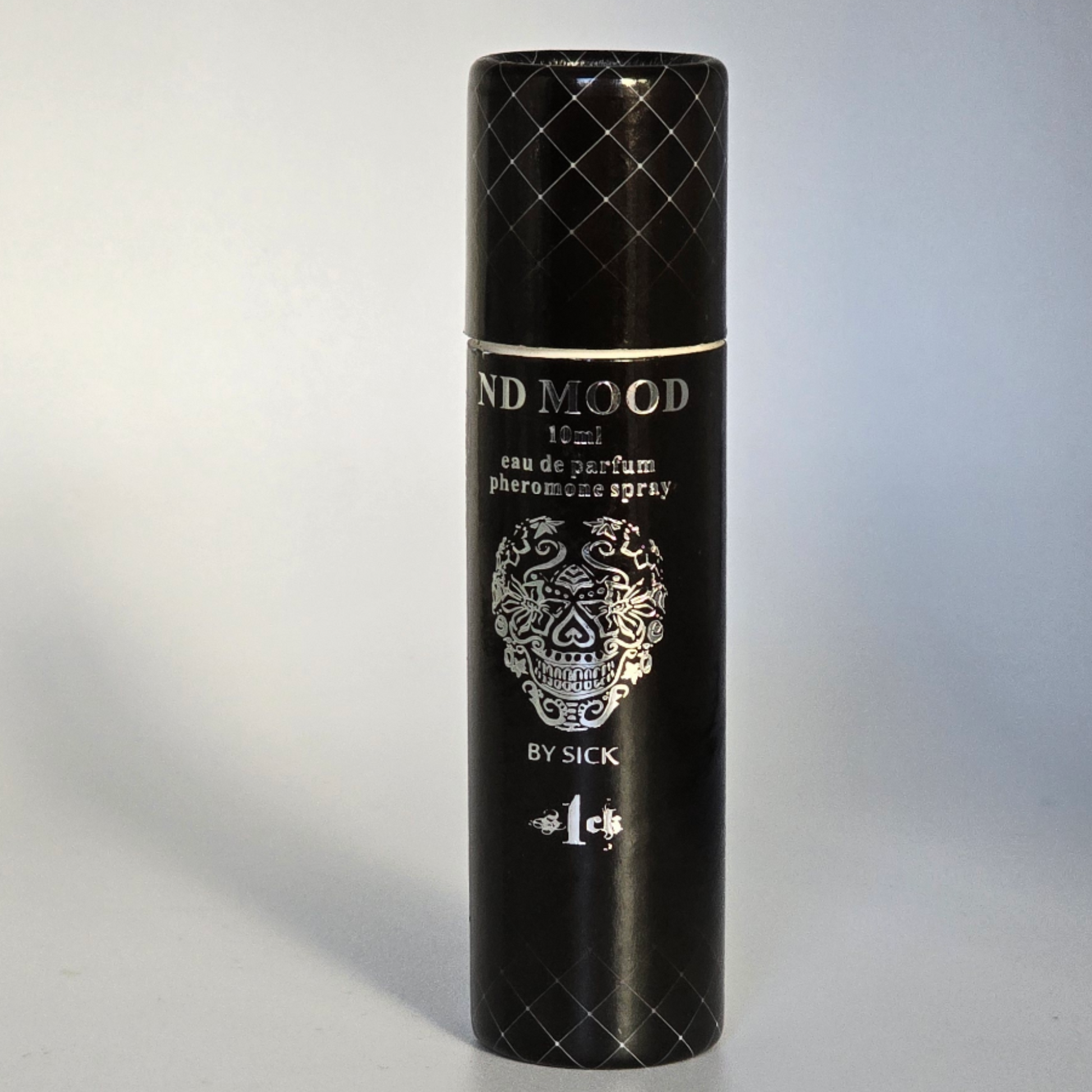 N D Mood Pheromone Perfume For Women Front sprey bottle